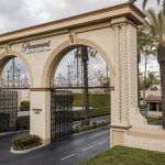 Paramount Shares (NASDAQ:PSKY) Gain 1.5% After $1.88 Billion Bond Matches 16% of Market Cap