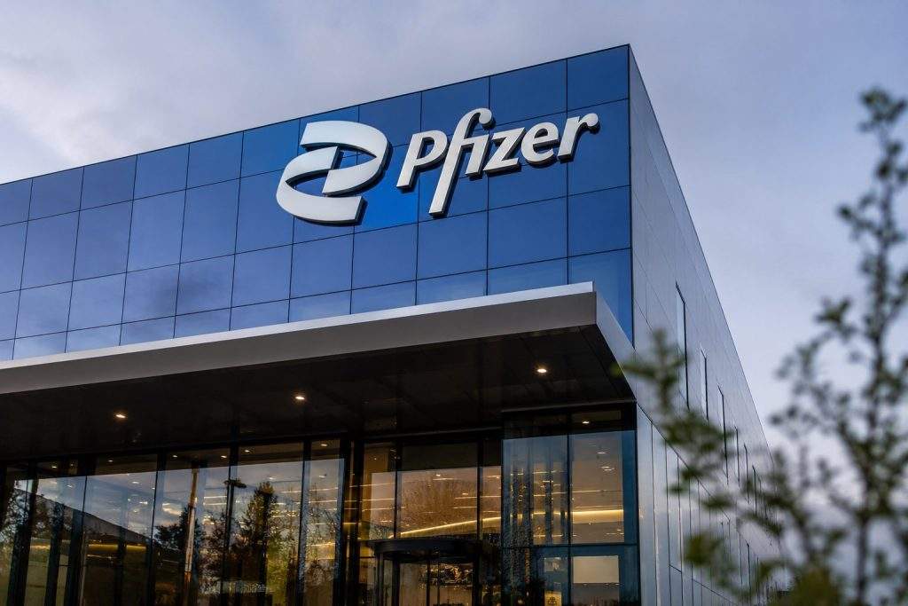 Pfizer (NYSE:PFE) Shares Advance as COVID Pressures Offset by Core Improvement