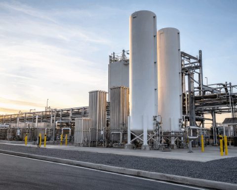 Plug Power Stock Rises After Q2 Gross Margin Almost Breaks Even and Outlook Improves