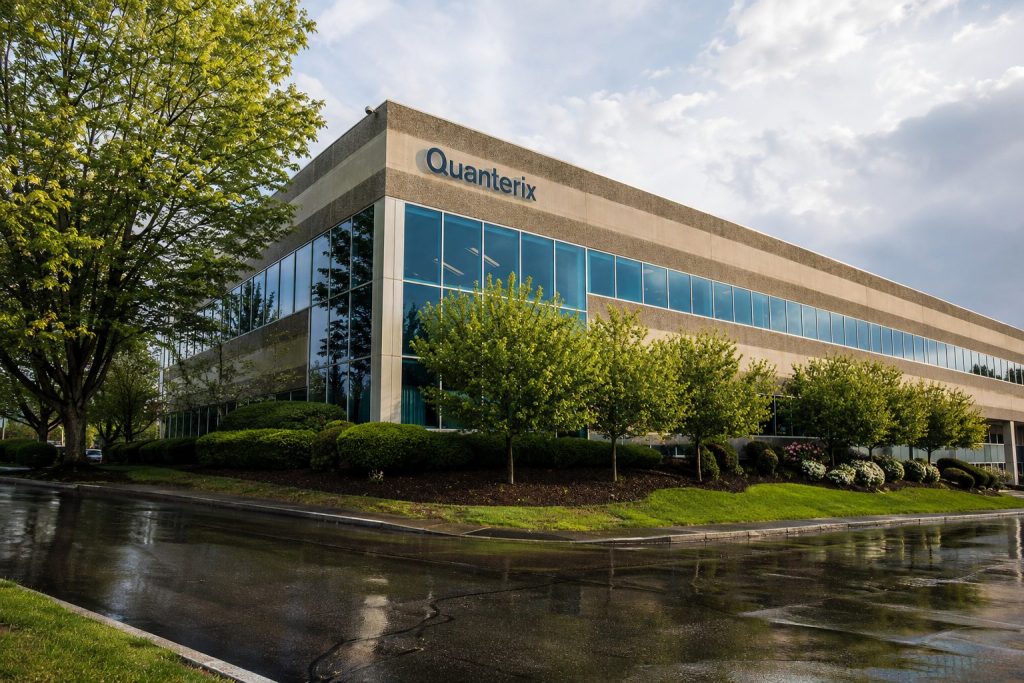 Quanterix (NASDAQ:QTRX) Drops 39% After Outlook Revision Pushes Breakeven Back to 2027
