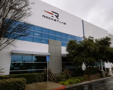 Rocket Lab (NASDAQ:RKLB) Shares Rise After $663 Million Contracts Lift Neutron Prospects