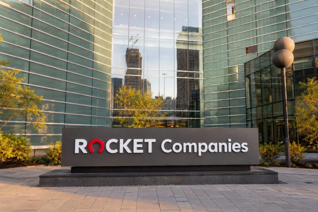 Rocket Stock (RKT) Gains as Mortgage Rates Fall; Revenue Forecast Lowered by 6%