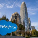 Salesforce Shares Gain 4.9% Following JPMorgan’s $250 Price Target, Implied 22% Upside