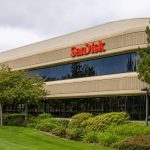 Sandisk shares in focus as $93.9 billion in contracts puts promise of 80% margin to the test