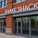 Shake Shack Shares Steady Despite Viral Kiosk Glitch Impacting Licensed Locations