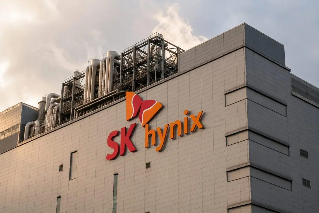 SK hynix Shares Under Scrutiny Monday Amid $38 Billion Factory Move, Cash Returns in Focus