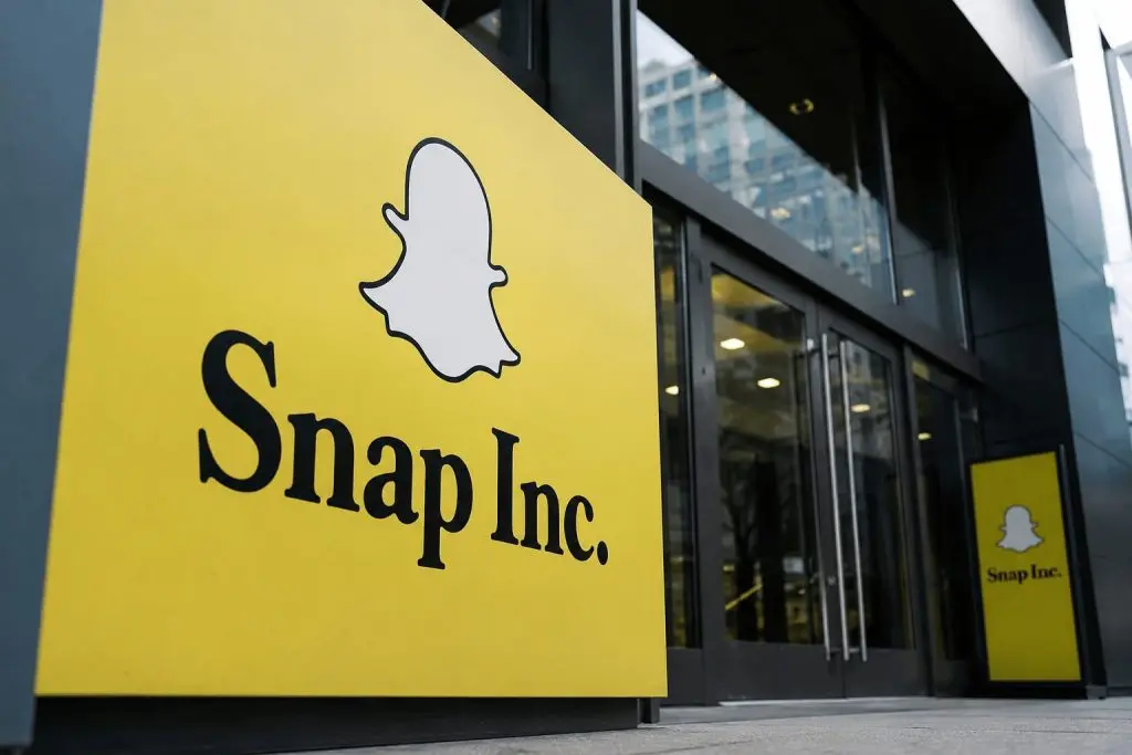 Snap (NYSE:SNAP) shares climb in U.S. premarket after Q2 outperformance, with non-ad revenue leading gains (Reuters)