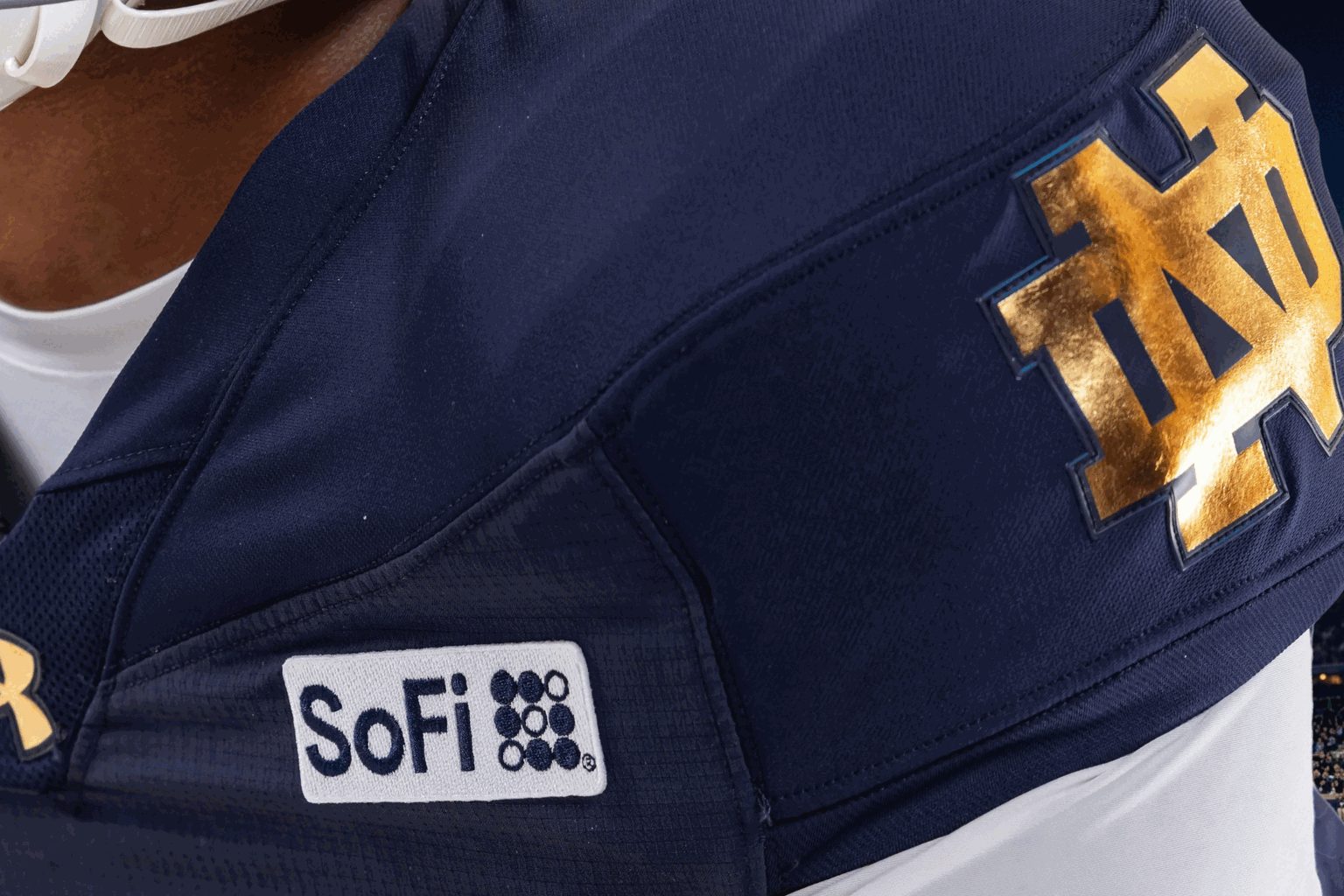 SoFi Shares Slide 5.8% Despite 43% Revenue Gain as Sales Multiple Hits 4.9x SoFi Shares Slide 5.8% Despite 43% Revenue Gain as Sales Multiple Hits 4.9x