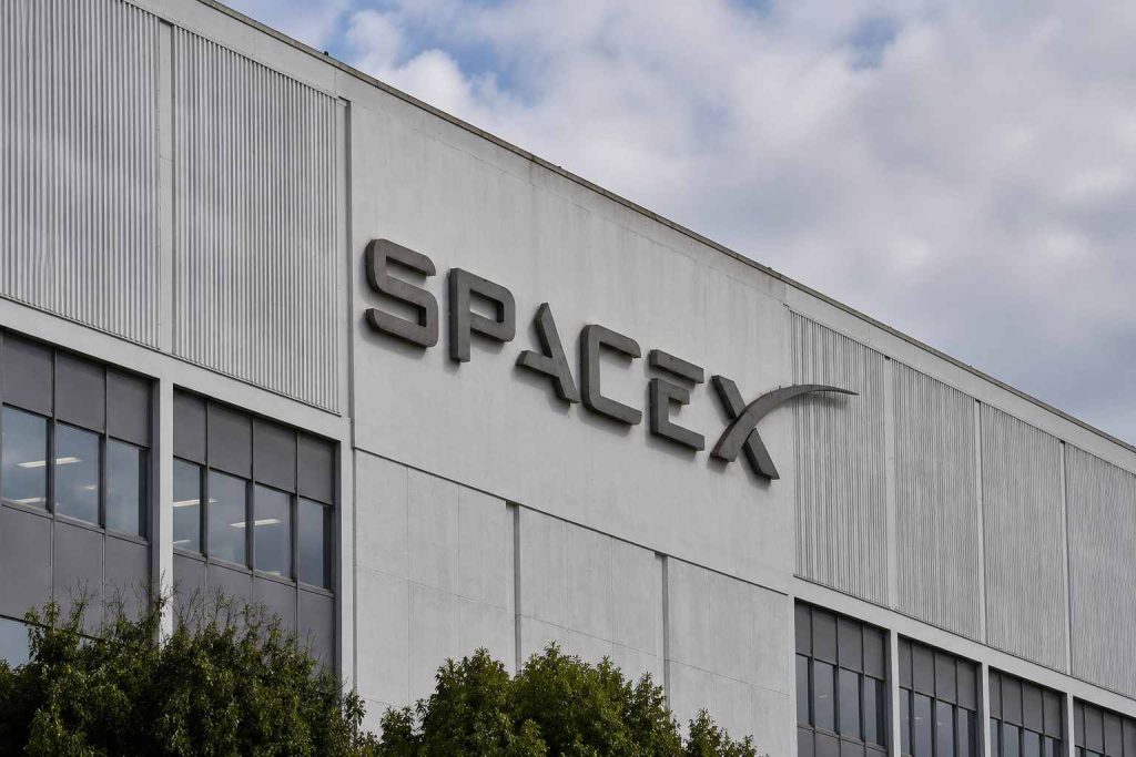 SpaceX (NASDAQ:SPCX) shares drop as 86% of capex committed to AI expansion