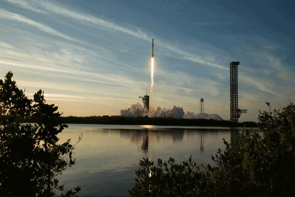 SpaceX Shares Edge Up 0.5% with $1.86 Trillion Value as Quarterly Capex Hits $18.4 Billion