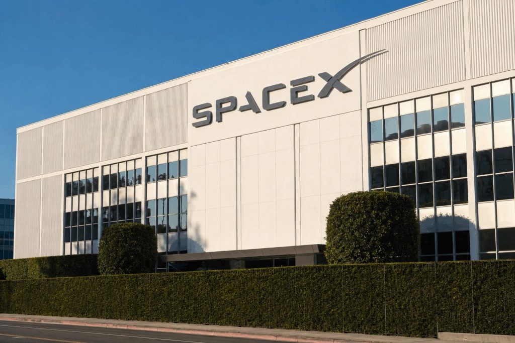 SpaceX Stock (SPCX) Slips Below IPO Price as 320 Million-Share Unlock Nears SpaceX Stock (SPCX) Slips Below IPO Price as 320 Million-Share Unlock Nears
