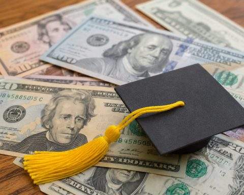 Student-Loan Settlement Puts $23 Billion on Track as Servicer Risk Stays Limited