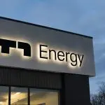 T1 Energy shares surge 16% following 641 MW Clearway order, with financing concerns persisting