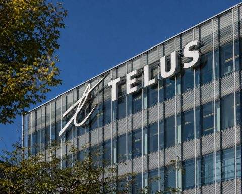 TELUS (TSE:T) Shares Drop, Shedding C$2.7 Billion in Value — An Amount Parallel to Dividend Savings