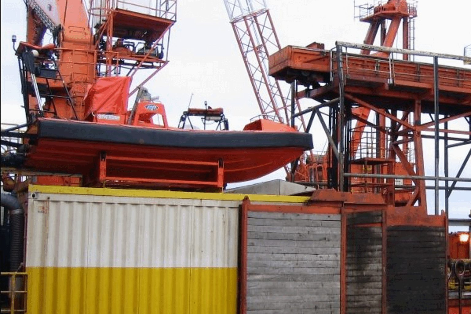 Transocean Shares Gain 1.0% With $212 Million in Cash Flow Offset by $5.1 Billion Debt Burden Transocean Shares Gain 1.0% With $212 Million in Cash Flow Offset by $5.1 Billion Debt Burden
