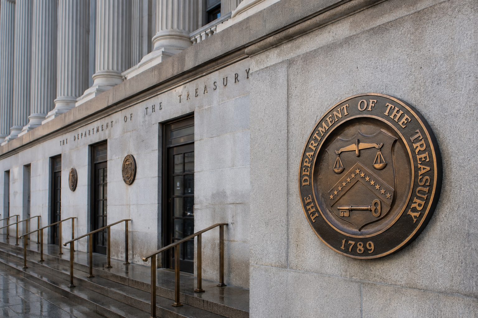 U.S. Debt Tops $40 Trillion as 20-Year Buyers Demand a 5.204% Yield U.S. Debt Tops $40 Trillion as 20-Year Buyers Demand a 5.204% Yield