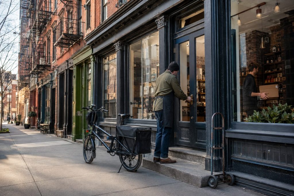 U.S. Small-Business Sentiment Climbs to 11-Month Peak Amid Worsening Labor Gaps U.S. Small-Business Sentiment Climbs to 11-Month Peak Amid Worsening Labor Gaps