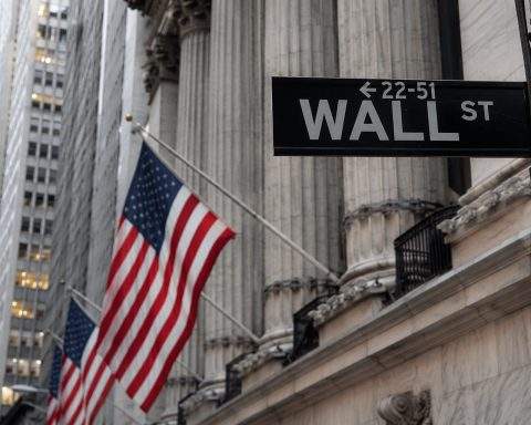 US Stocks Open: AI Earnings Reset Erases $68 Billion from Four Firms’ Value