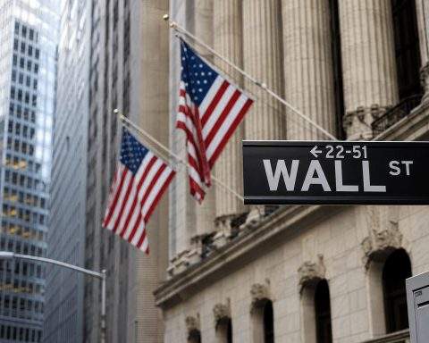 Dow Jones Sets New High as Broader Rally Follows Oil Price Drop