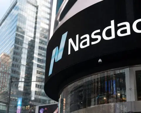 Nasdaq Futures Drop in Early Trading as AI Leaders Face Tougher Earnings Hurdles