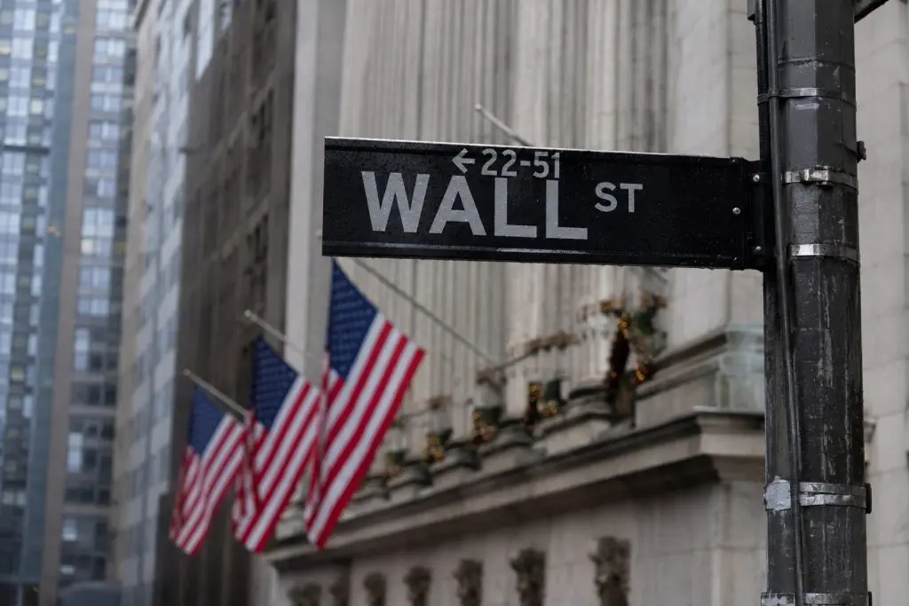 Wall Street Ends Higher Ahead of Key Jobs Data That Could Challenge Big-Tech Gains