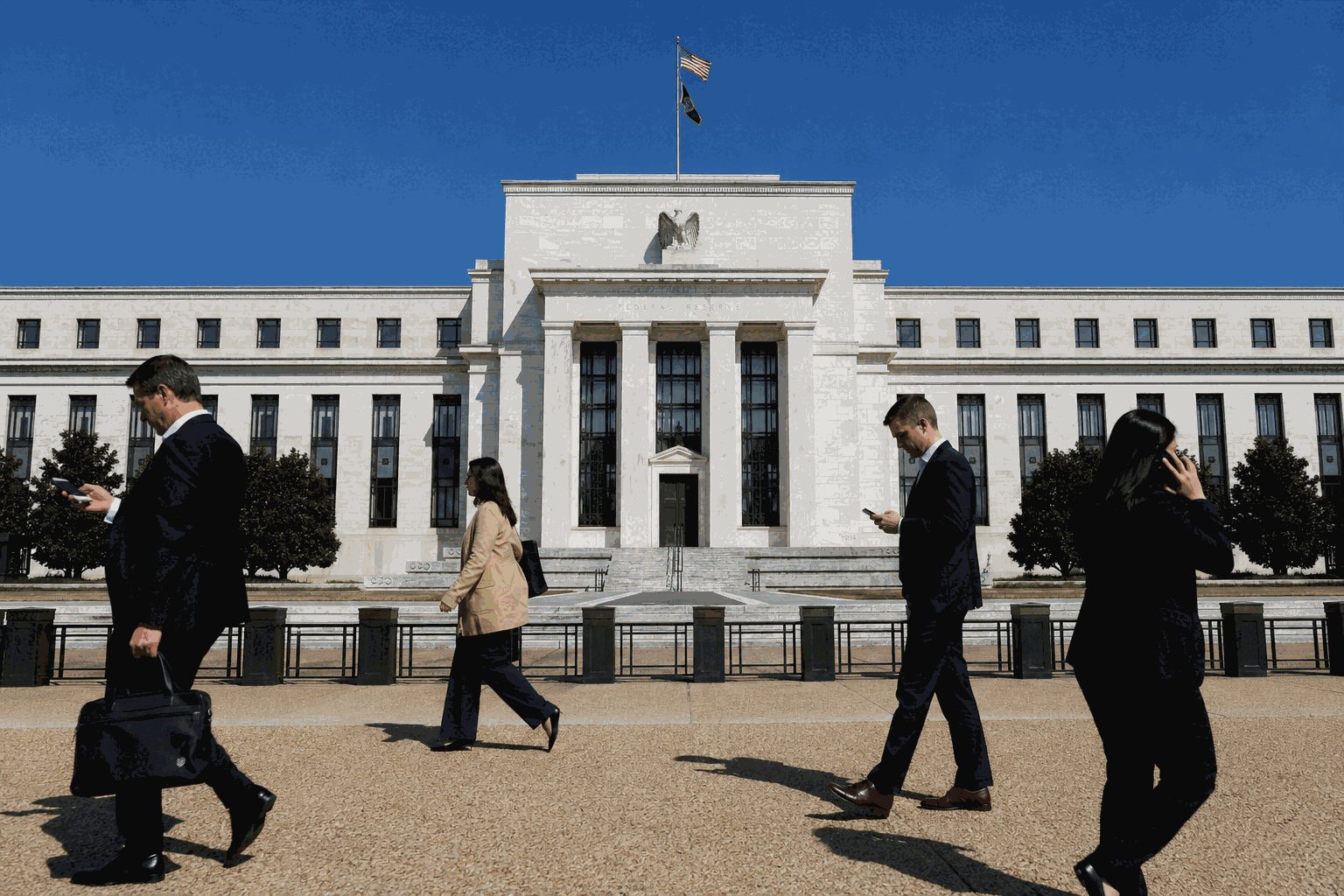 Week’s Economic Calendar: Fed-Pause Betting Faces Test as 45-Minute Tuesday Data Burst Arrives Week’s Economic Calendar: Fed-Pause Betting Faces Test as 45-Minute Tuesday Data Burst Arrives