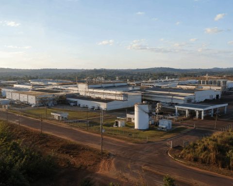 Wesley Batista Filho Appointed CEO as JBS Reports $102 Million Loss
