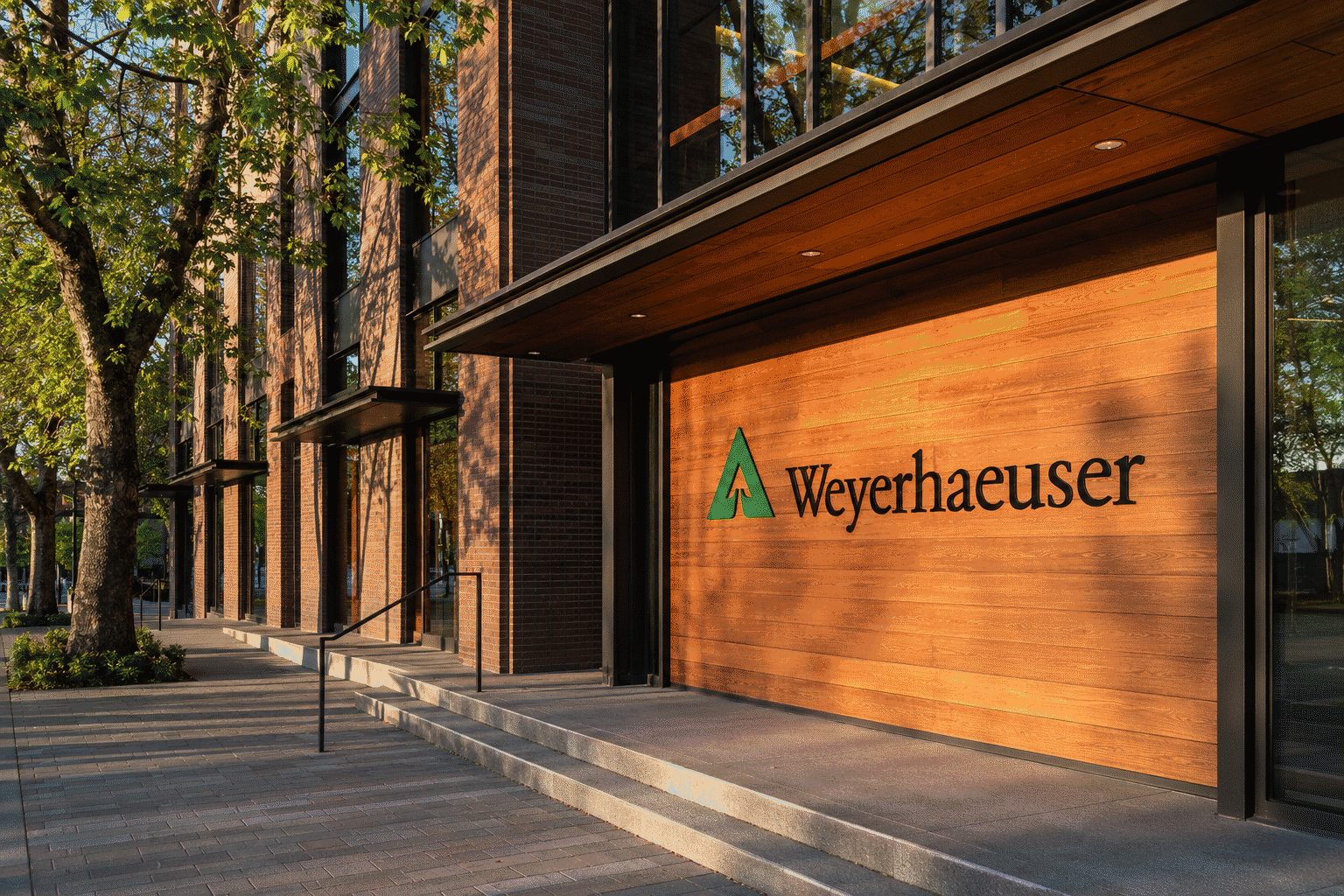 Weyerhaeuser Shares Drop 2% Amid Concerns Over 44.7 Million Acres of Timberland Increasing Supply Weyerhaeuser Shares Drop 2% Amid Concerns Over 44.7 Million Acres of Timberland Increasing Supply