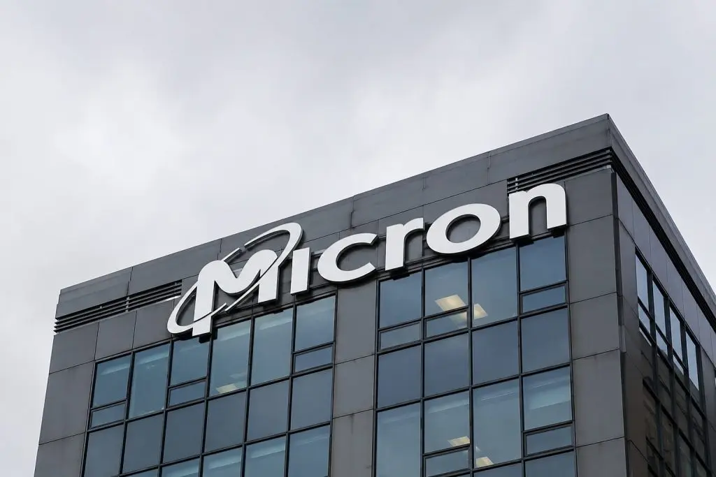 Micron Technology (NASDAQ:MU) Stock’s 5.3x FY27 P/E Reflects a Wager on Memory Prices