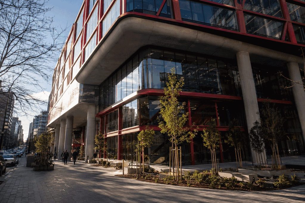 WiseTech Shares Slide 9.6% Following 6%-10% Revenue Guidance Despite Record Sales
