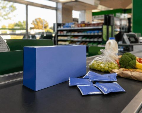 Woolworths Stock Gains 3.4% as Ooshies Boost Early Food Sales by Up to 2 Points