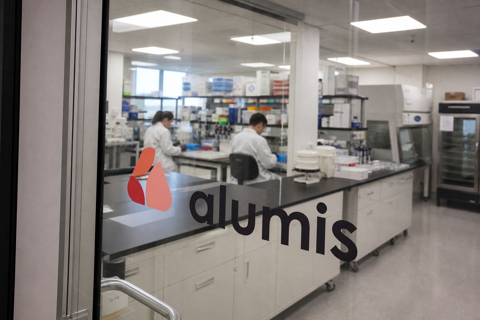 Alumis Shares Plummet 59% After Lupus Study Failure Wipes Out $1.67 Billion Alumis Shares Plummet 59% After Lupus Study Failure Wipes Out $1.67 Billion
