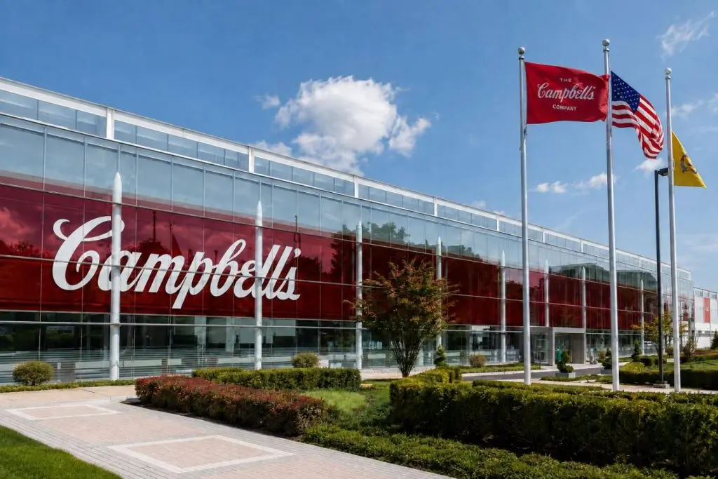 Campbell’s Stock Drops 10% as Annual Dividend Cut Keeps $167 Million Campbell’s Stock Drops 10% as Annual Dividend Cut Keeps $167 Million