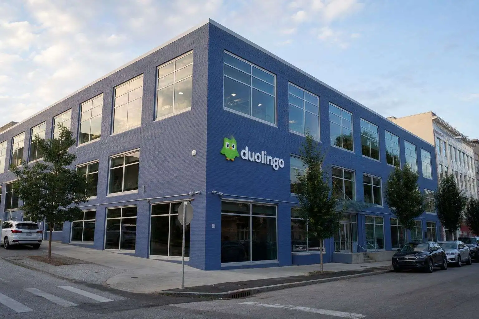 Duolingo gains 3.9% after Evercore doubles price target to $210 Duolingo gains 3.9% after Evercore doubles price target to $210