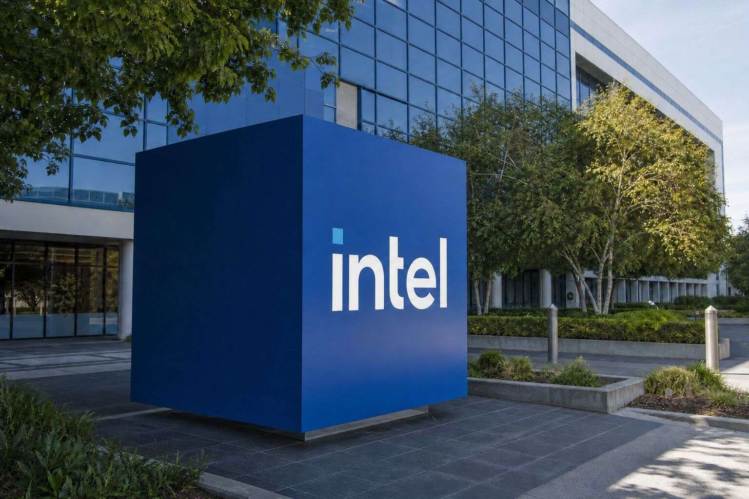 Intel Stock Recovers From 4.2% Slump, Remains 6.8% Under $95 Offer Price Intel Stock Recovers From 4.2% Slump, Remains 6.8% Under $95 Offer Price