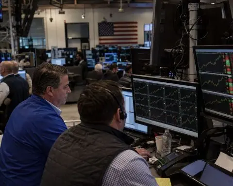 Nasdaq Up 1.5% After Waller Suggests Potential Rate Pause
