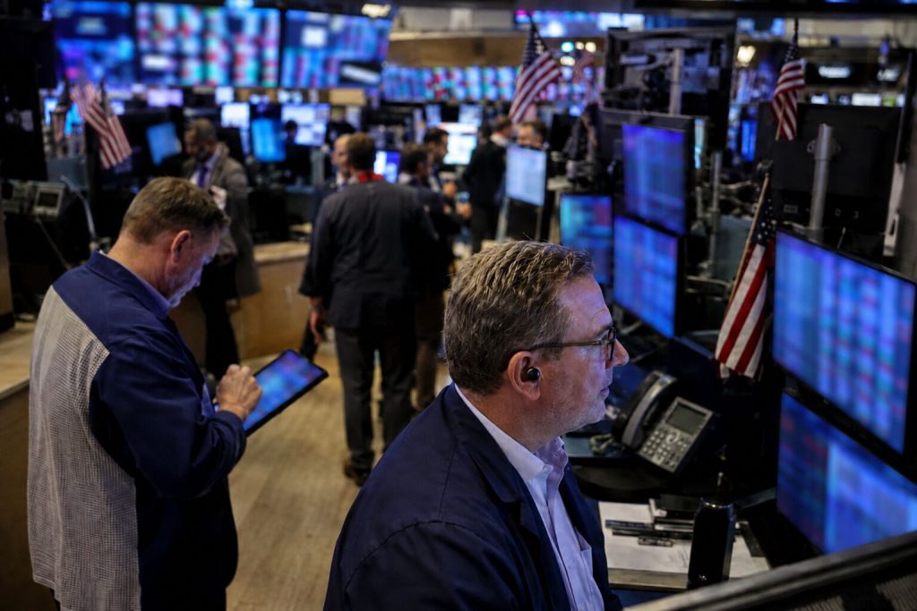 Nasdaq Gains 1.4% After Waller Suggests Possibility of Rate Pause Nasdaq Gains 1.4% After Waller Suggests Possibility of Rate Pause