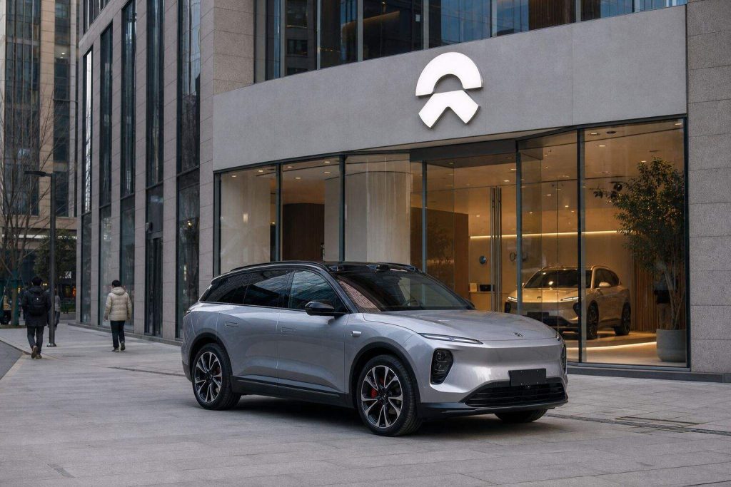 NIO Stock Drops 1.2% as Revenue Guide Slows to 4.8% Growth