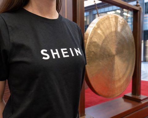 SHEIN Recovers from 10% Debut Slide, 6.6% of Shares Remain as Valuation Gauge