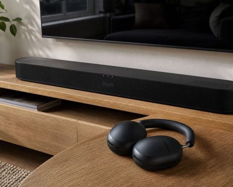 Sonos Drops 1.5% as Ultra Debut Challenges Price Premiums Over 50%