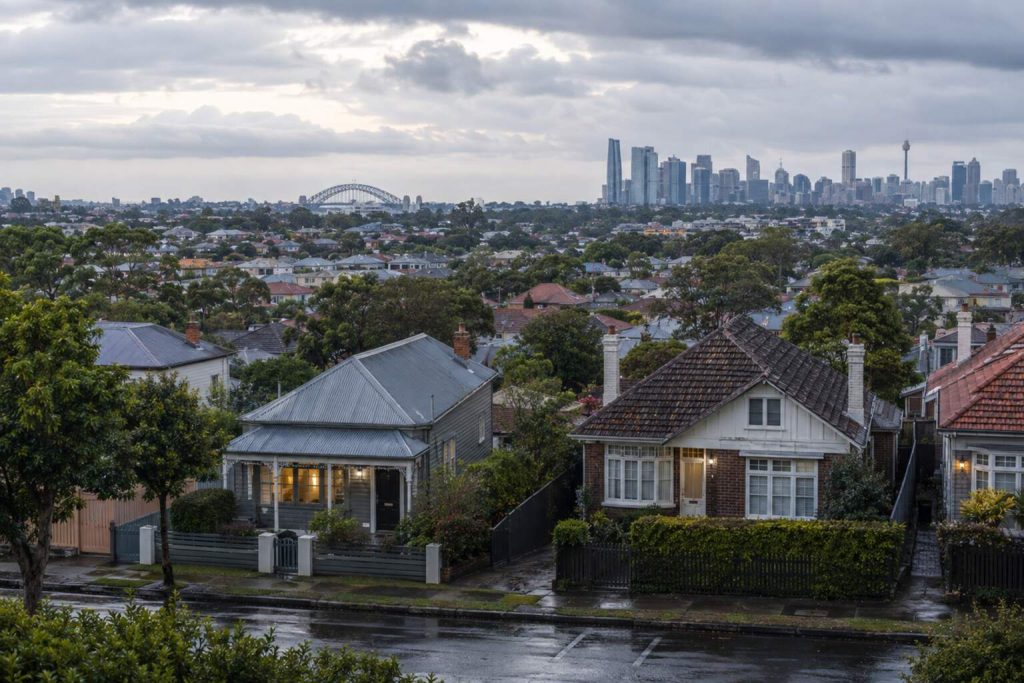 Sydney Home Prices Are Falling. Two Major Indexes Disagree on Speed