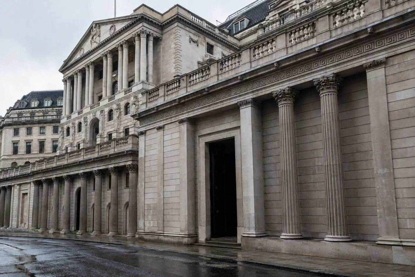 UK 30-Year Gilt Yield Holds Close to 5.84% Amid Warnings of Fiscal Pressure UK 30-Year Gilt Yield Holds Close to 5.84% Amid Warnings of Fiscal Pressure